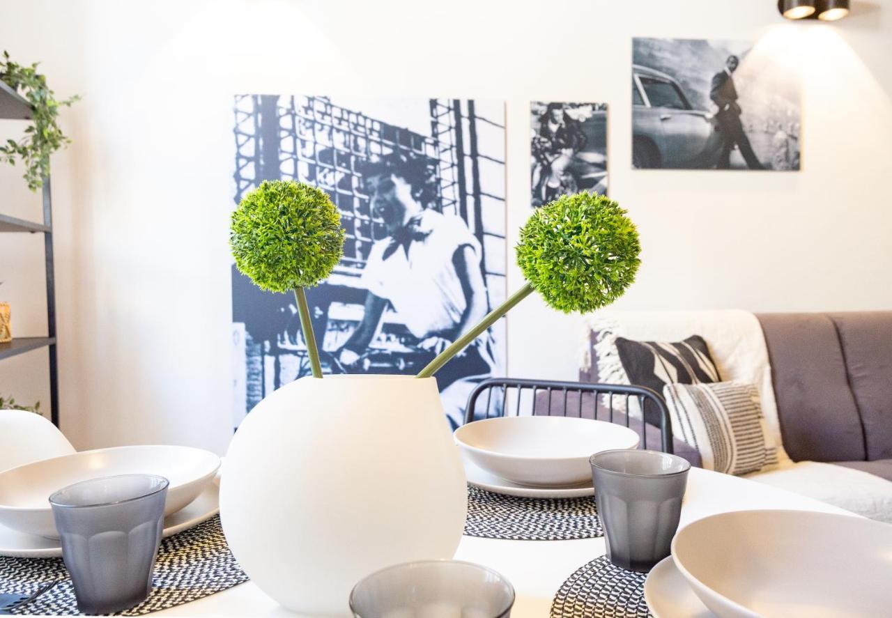 Dolce Vita Apartment In פרוג'ה מראה חיצוני תמונה